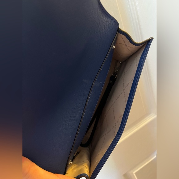 Michael Kors Cross Body Bag, blue, comes with removable card holder - Picture 5 of 7